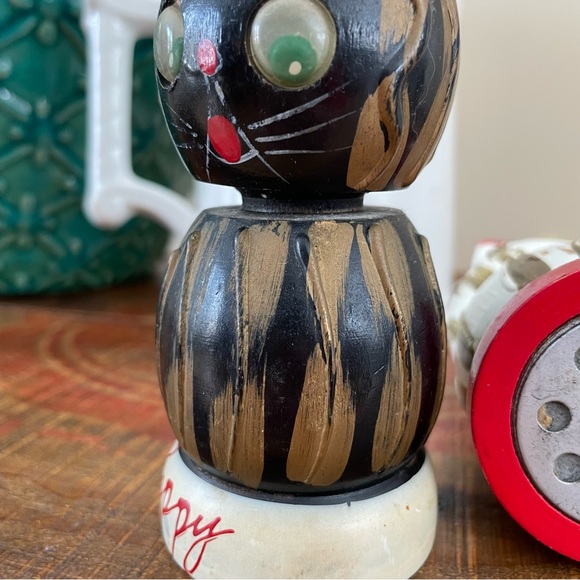 Vintage Napco Kitschy Kitty Salt & Pepper Shakers🐈‍⬛❤️ - Picture 5 of 14